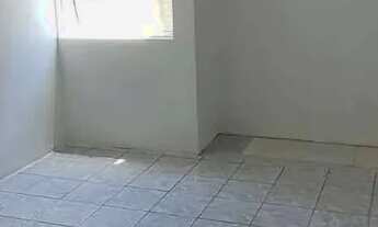 Imagem 5: ALUGO ÓTIMO APARTAMENTO COM 2 QUARTOS + DEPENDÊNCIA NO BAIRRO DE PAU AMARELO / PAULISTA