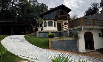 Imagem: Casa a venda em Mariporã SP / 3 Suítes