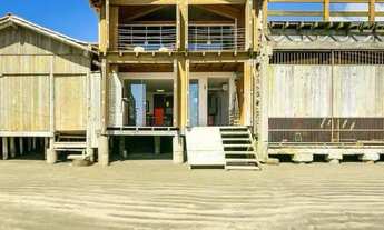 Imagem 5: Casa pé na areia - 3 dormitórios Garopaba / SC