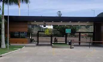 Imagem: Terreno à venda, 661 m² de area útil