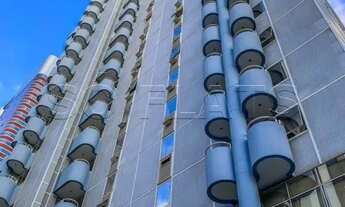 Imagem 15: Apartamento mobiliado com vaga de garagem no renomado Crillon disponível locação