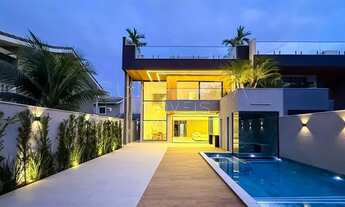 Imagem: Casa com 4 quartos à venda, 450 m² por