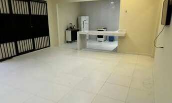 Imagem 4: VENDO CASA COM 2 APARTAMENTOS