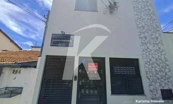 Imagem 4: Apartamento com 2 quartos, sala, cozinha, banheiro e área de serviço