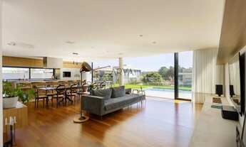 Imagem: Casa à venda em condomínio em São João