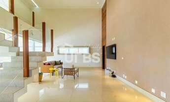 Imagem 4: Jardins Milão - Casa de Condomínio 4 quartos, sendo 3 suítes