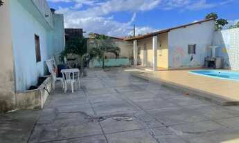 Imagem 2: Casa no Bairro Costa Paradiso com Quintal Espaçoso e Área de Serviço