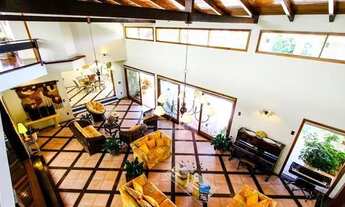 Imagem 4: Aluguel de Temporada e Venda! Mansão deslumbrante inspirada na riviera francesa, na quadra