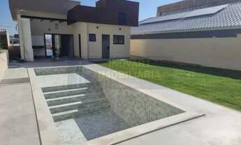Imagem 6: Casa duplex de alto padrão dentro do condomínio Blue Garden com 3 suítes, piscina e churra