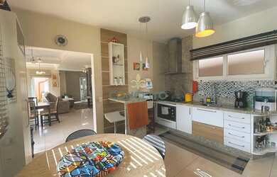 Imagem 6: Casa Ampla e Semimobiliada em Área de EXCELENTE VALORIZAÇÃO!