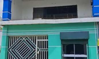 Imagem 2: Casarão 2 pav- 4suites- Ponto comercial c/ academia funcionando + placas solares Coqueiro