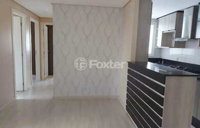 Imagem 2: Imóvel para venda tem 69 metros quadrados com 3 quartos em Vila Ipiranga - Porto Alegre