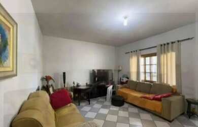 Imagem 2: Incrível oportunidade: Casa à venda em São Paulo-SP, no Cambuci, com 3 quartos, 2 salas, 2