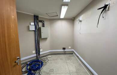 Imagem 6: EXCELENTE SALA COMERCIAL COM 160 M2 EM BOTAFOGO, ÓTIMA LOCALIZAÇÃO. - Rio de Janeiro - RJ