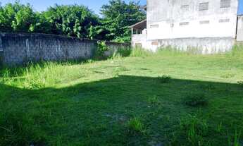 Imagem 6: Terreno a menos de 100m² da praia