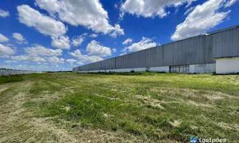 Imagem 3: Galpão Industrial com 12.000 m² mais área livre com subestações de 500 KVA e 750 KVA em Es