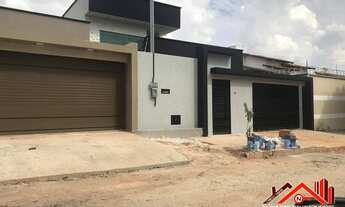 Imagem 1: Linda Casa com Ótimo Acabamento, 3 Suítes e Varanda Gourmet Completa - Moinho dos Ventos