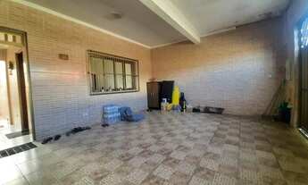 Imagem 2: Sobrado para venda com 130 metros quadrados com 3 quartos em Boqueirão - Praia Grande - SP