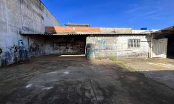 Imagem 2: Casa Comercial à venda no Nossa Senhora Aparecida em Uberlândia