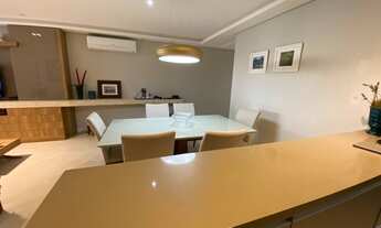 Imagem 3: Apartamento à venda, 3 dormitórios, 2 vagas com 180m privativos, mobiliado, centro Florian