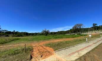 Imagem 2: Localizado no Loteamento Villa verde, bairro Nossa Senhora de Fátima, aproximadamente 1800