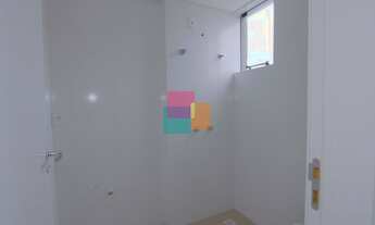 Imagem 7: JOINVILLE - Sobrado Padrão - Saguaçu