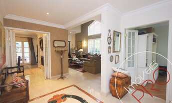 Imagem 4: Charme na Cidade Jardim com 4 suítes e 6 vagas