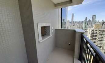 Imagem 3: Amplo apartamento em andar alto