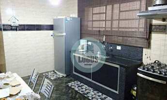 Imagem 7: Sobrado com ótima disposição de 250m² composto por 3 dormitórios sendo 1 com suíte, à vend