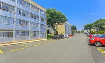 Imagem 2: Apartamento para venda com 76 metros quadrados com 3 quartos em Novo Mundo - Curitiba - PR