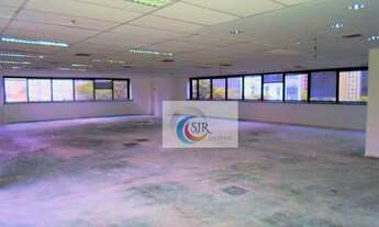 Imagem: Conjunto comercial de 570 m² com 11 vagas