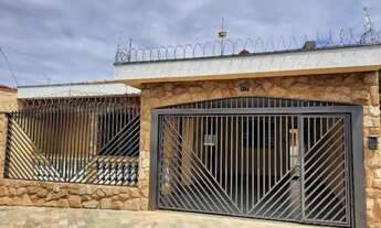 Imagem: Linda casa no Jardim HiKari