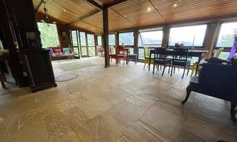 Imagem 2: Casa de condomínio para venda com 700 metros quadrados com 5 quartos em Itaipava - Petrópo