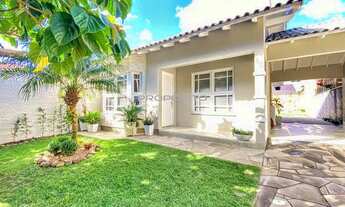 Imagem: Excelente casa térrea com amplo pátio