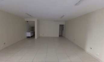 Imagem 2: Galpão/Depósito/Armazém para aluguel tem 810 metros quadrados