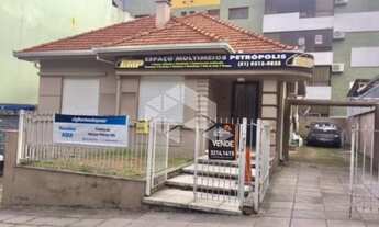 Imagem 2: PORTO ALEGRE - Casa Padrão - Petrópolis