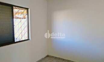 Imagem 7: Casa com 2 dormitórios, 60 m² - venda por R$ 230.000,00 ou aluguel por R$ 1.000,00/mês - T