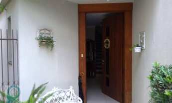 Imagem 3: Casa de Esquina! 4 Dorms! Estuda-se Permuta!