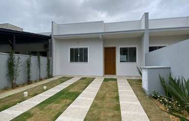 Imagem 2: Lindo geminado com 2 quartos em Itacolomi - Balneário Piçarras - SC