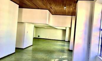 Imagem: Casa para aluguel com 400 metros quadrados