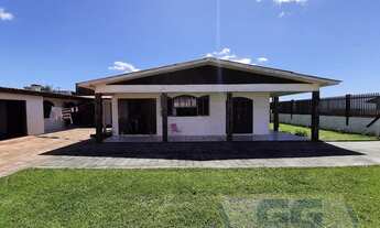 Imagem 4: Casa 4 dormitórios ou + para Venda em Cidreira, CENTRO, 5 dormitórios, 1 suíte, 3 banheiro