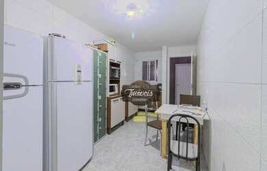 Imagem 8: Sobrado à venda, perto Palladium e Angeloni, no Novo Mundo, Curitiba/PR