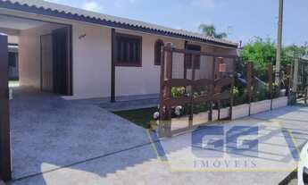 Imagem 1: Casa 2 dormitórios para Venda em Cidreira, PARQUE DOS PINUS, 2 dormitórios, 2 banheiros, 1