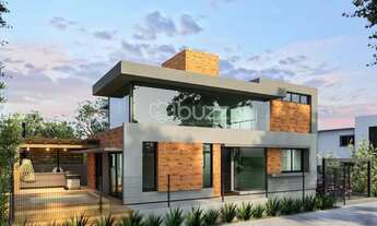 Imagem 2: Espetacular casa de frente para a lagoa com 220 m2 4 dormitórios sendo 2 suítes !