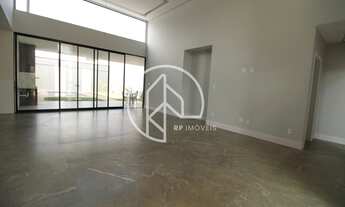 Imagem 6: Linda casa linear com 4 quartos, piscina e área gourmet no Condomínio Alvim