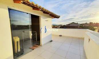 Imagem: Cobertura com vista para serra de Igarapé