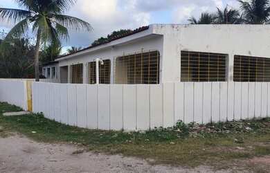 Imagem 2: Venda Casa de Praia - 3 Quartos sendo 1 Suíte em Barra de Catuama