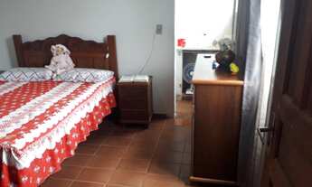 Imagem 3: Vendo linda casa 3 quartos no Bairro Montanhesa(Grama