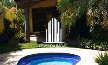 Imagem 3: Casa com 5 suítes e 3 vagas de Garagem