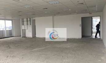 Imagem: Cobertura com 731,00m² A.U- 22 Vagas